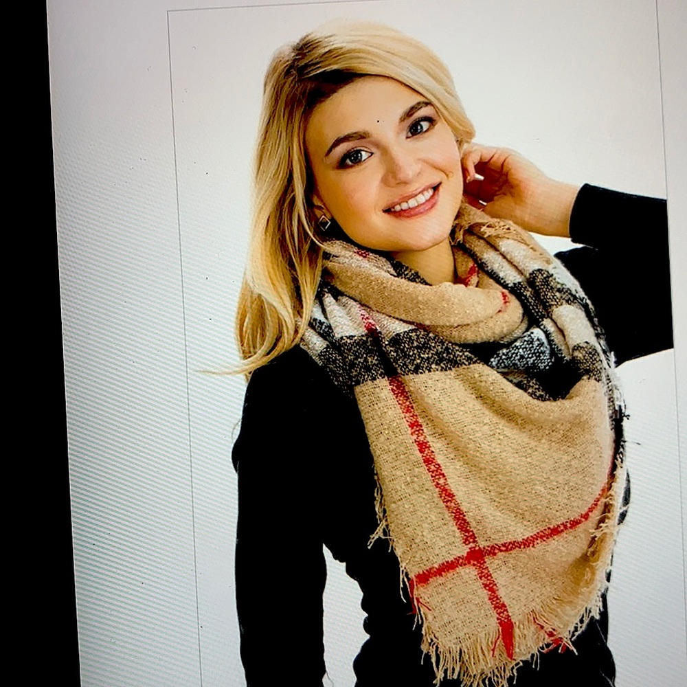 Plaid pattern and frayed blanket scarves